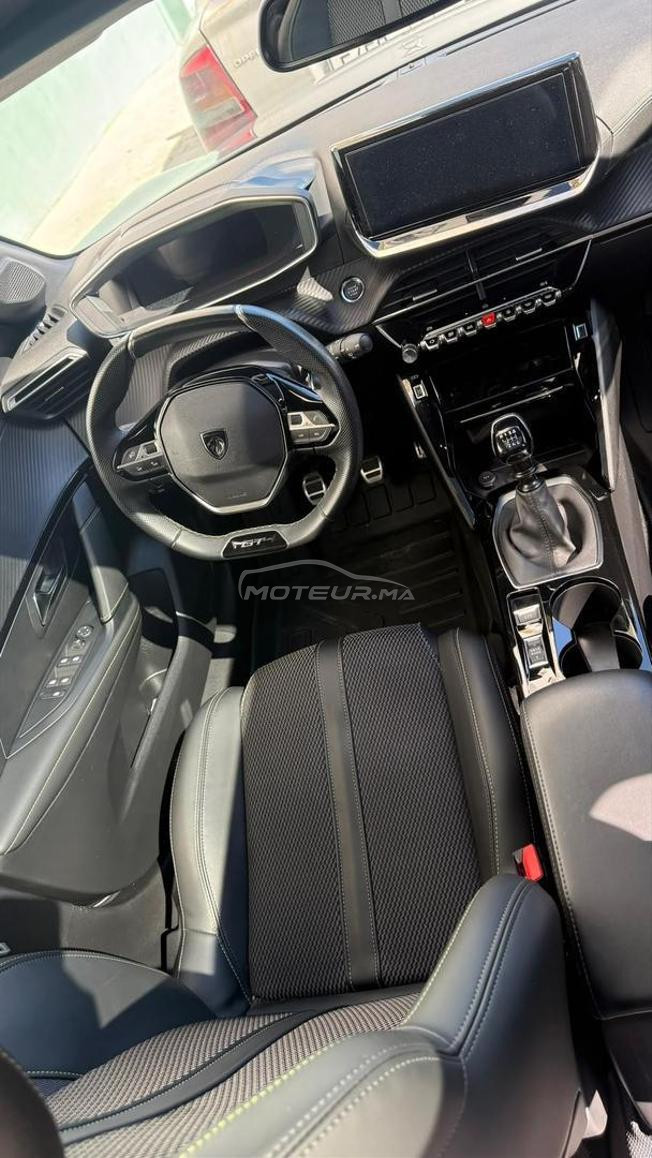peugeot 208 GT