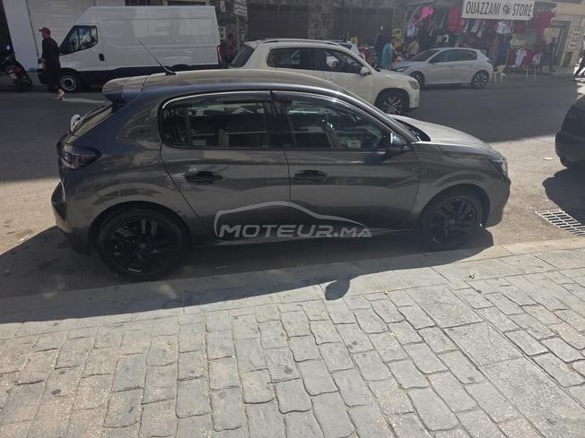 Peugeot 208 II Diesel 2023 Manuelle 40 000 km 