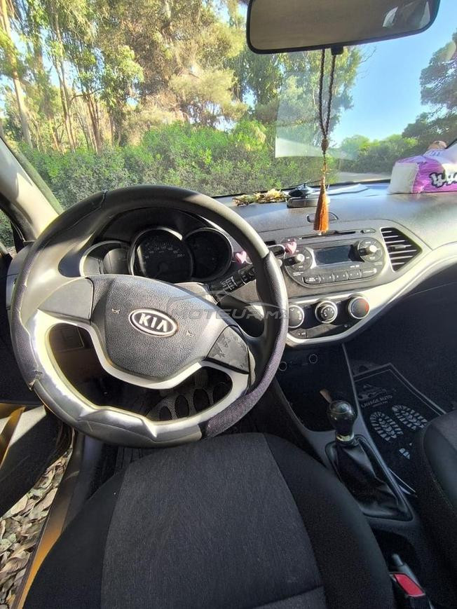Kia Picanto Essence Manuelle 2015 à Tanger