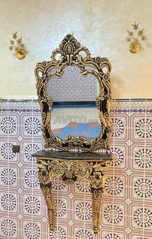 Marbre royal en bon état, de grande taille