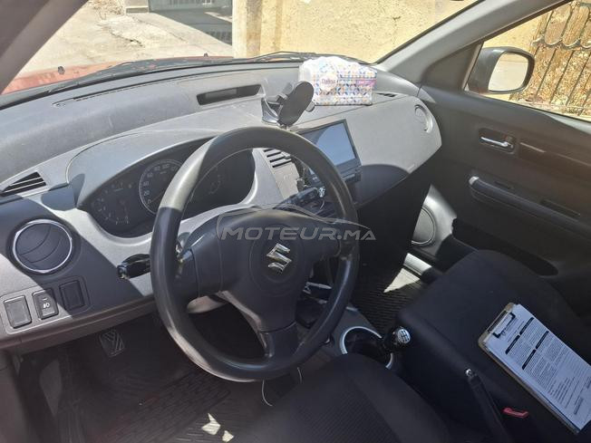 suzuki swift très bon état 
