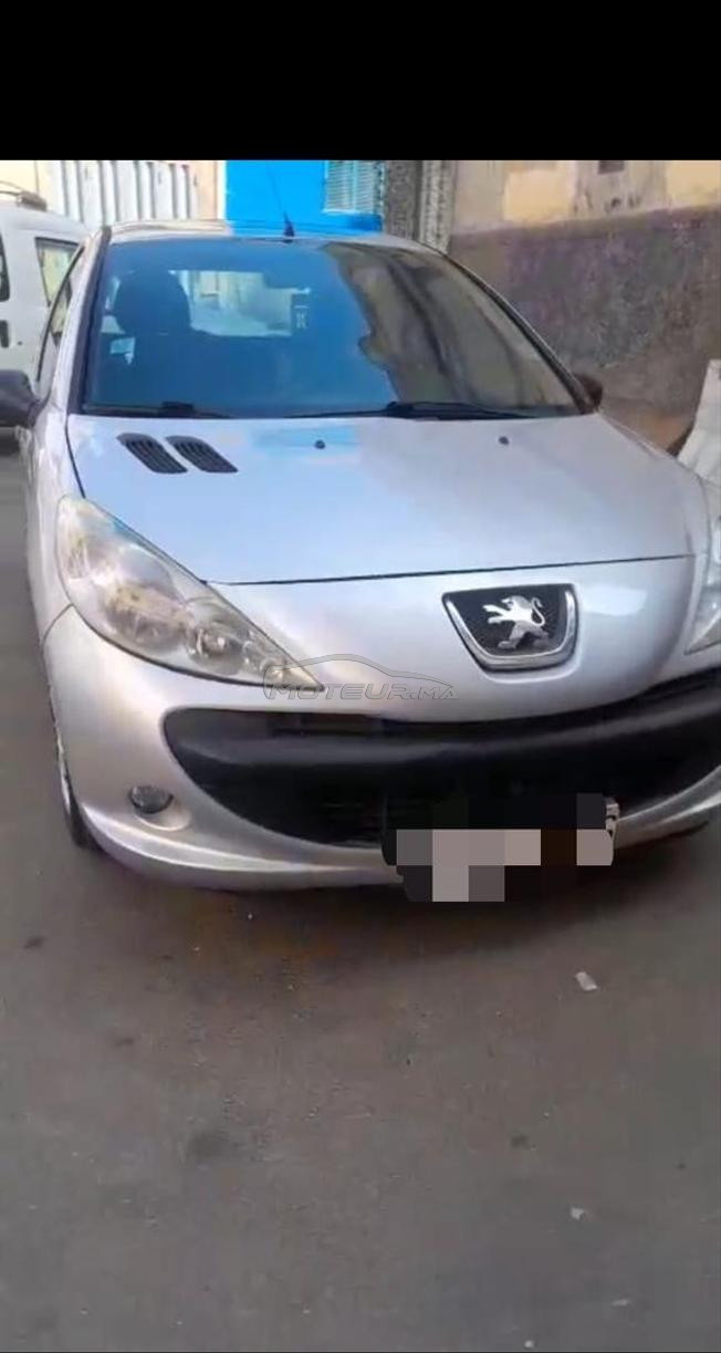 Peugeot 206 Essence Manuelle 2012 à Casablanca