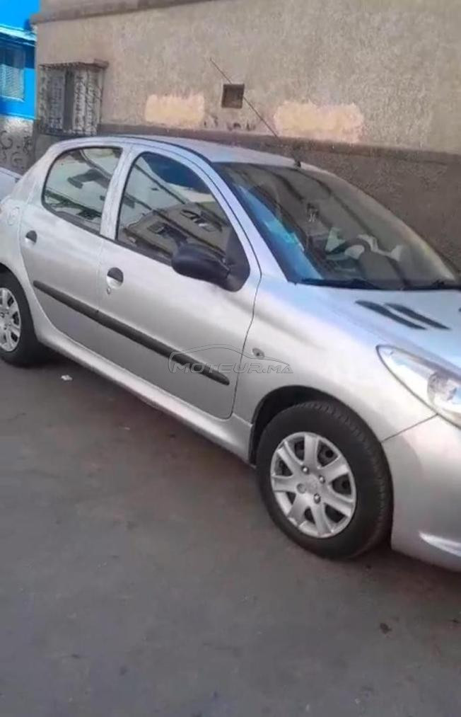 Peugeot 206 Essence Manuelle 2012 à Casablanca