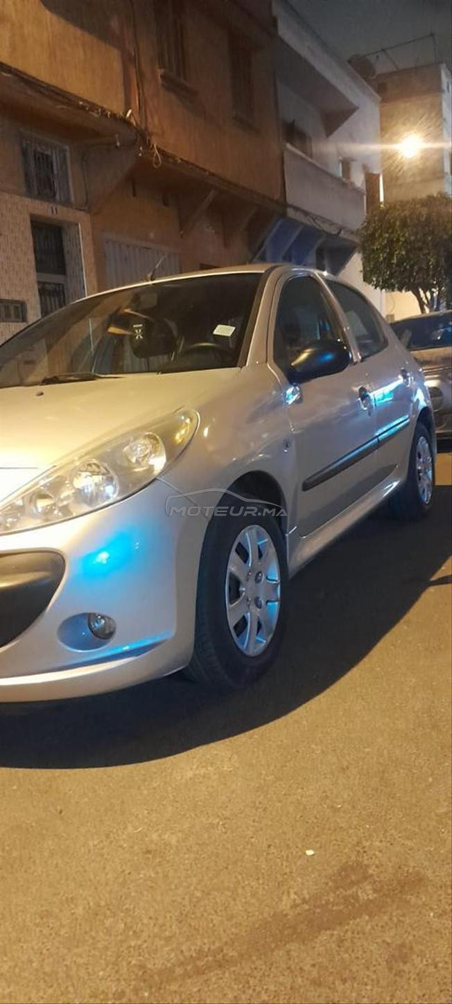 Peugeot 206 Essence Manuelle 2012 à Casablanca