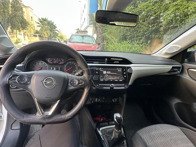 opel corsa 2021 tres bon eta