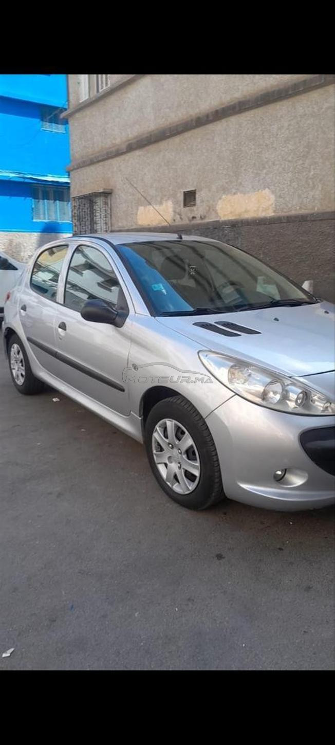 Peugeot 206 Essence Manuelle 2012 à Casablanca