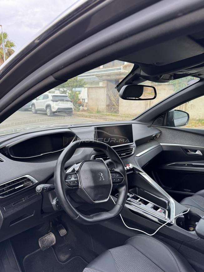 Peugeot 3008 allure tt option 2023 67k comme neuf 