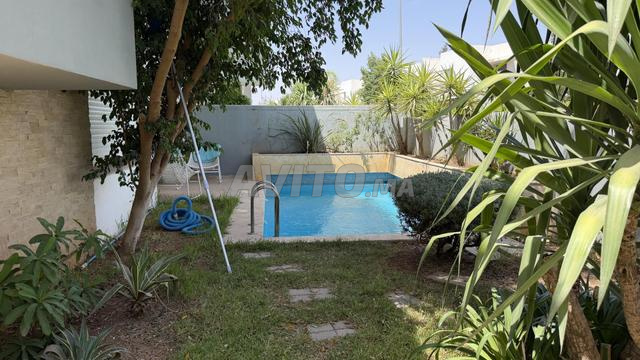 Villas neuves à vendre entre 220m et 340m