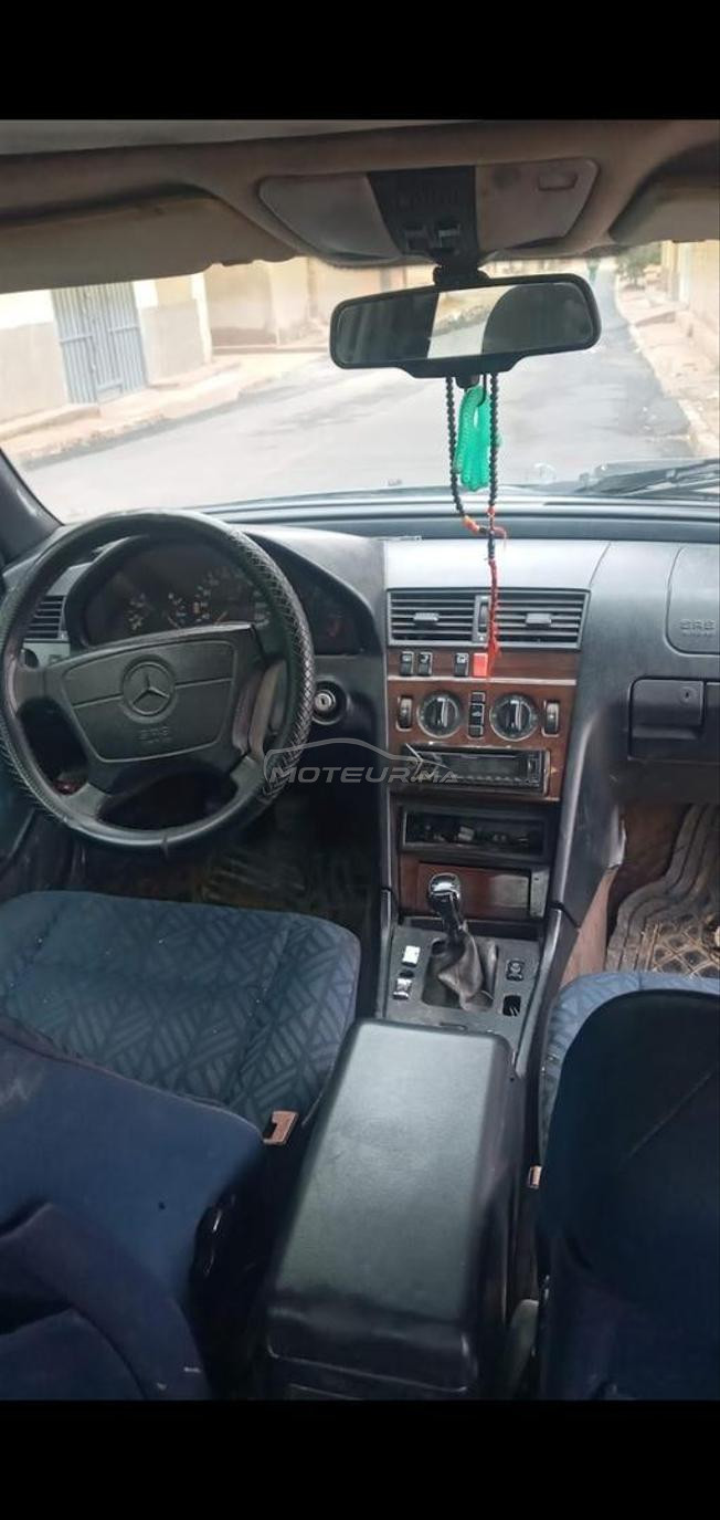 اعرض للبيع مرسيدس بنز220c موديل95 ديوانة 99