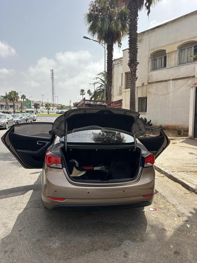     Hyundai Elantra 2014 - Excellent état