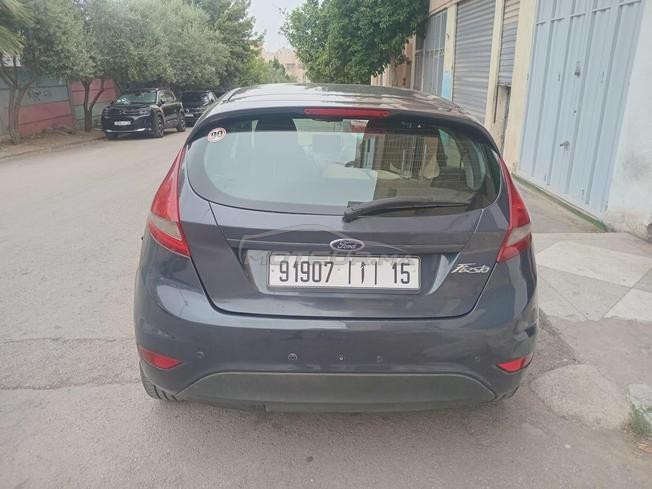 Ford Fiesta essence 