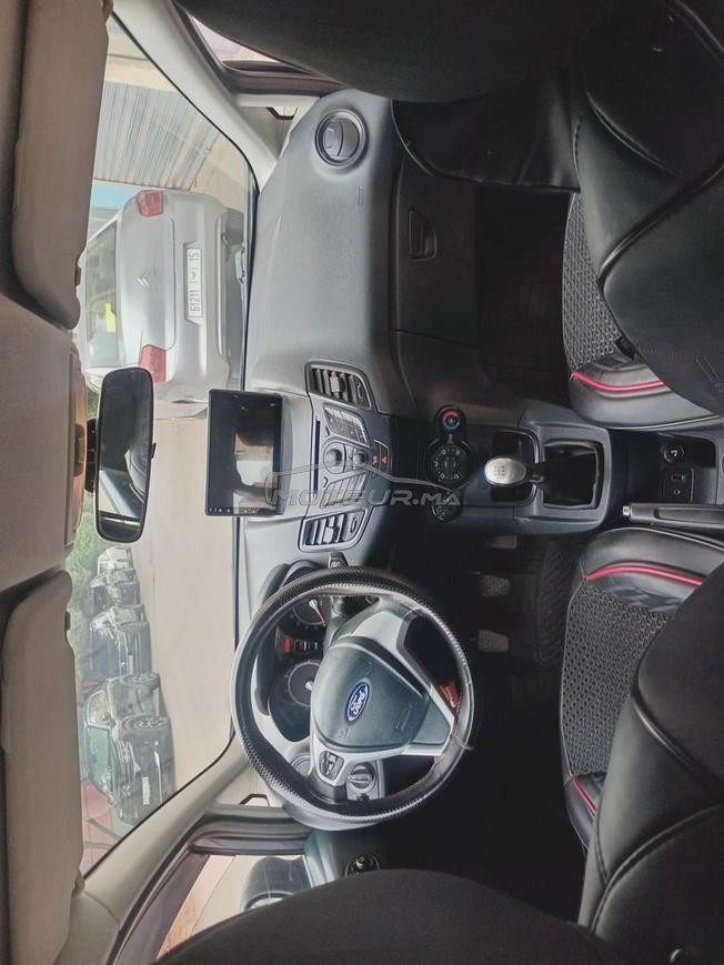 Ford Fiesta essence 