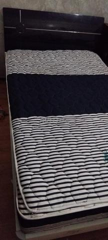 Lit et matelas - 2
