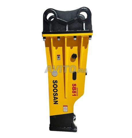 مطرقة هيدروليكية SOOSAN SB 81 BOX (1766 كجم) - 2