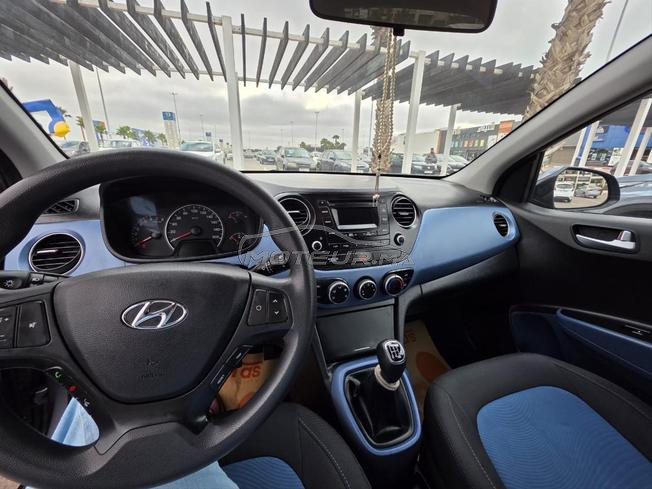 HYUNDAI. Grand i10
