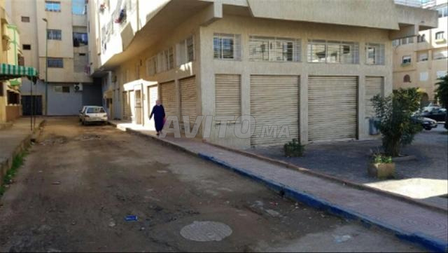 محل للبيع - 2