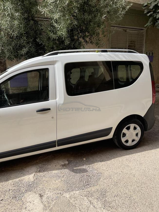 Dacia dokker model 2015 
