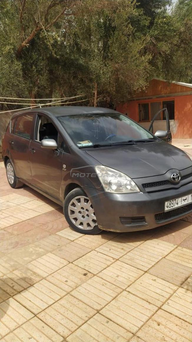 toyota corola verso 