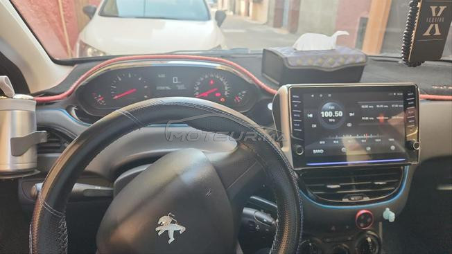 Peugeot 208 Diesel Manuelle 2013 à Salé