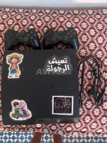 PS3 propre, contactez-moi si intéressé - 2