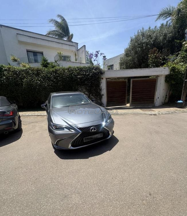 Lexus ES300h Hybride 2019 – État Excellent
