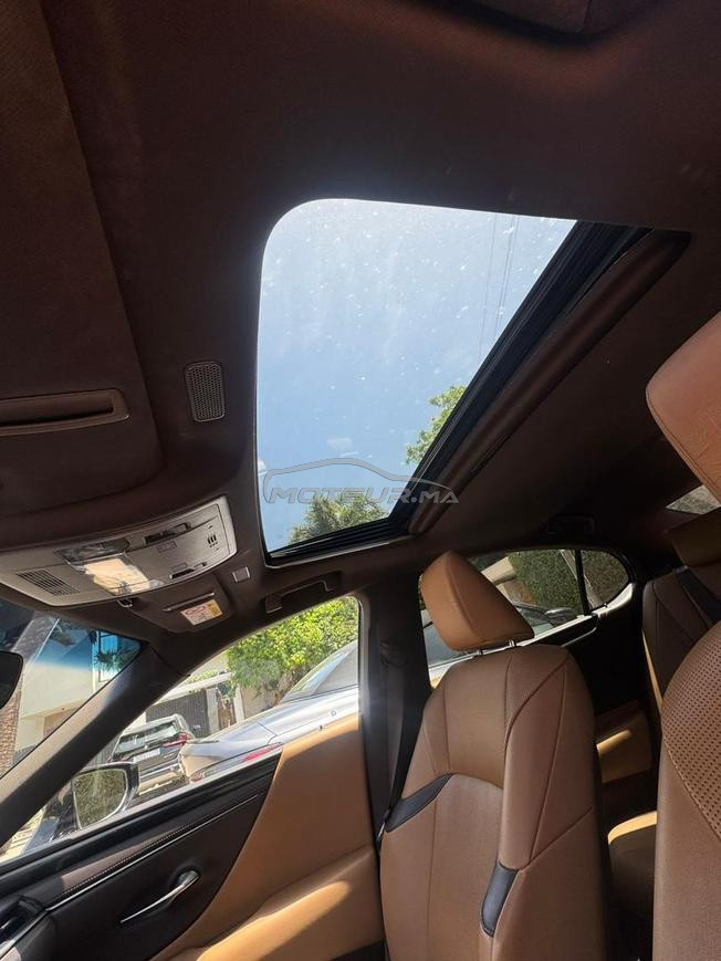 Lexus ES300h Hybride 2019 – État Excellent