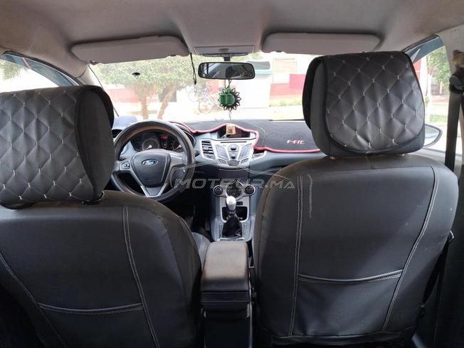 Ford Fiesta année 2009 bon état 