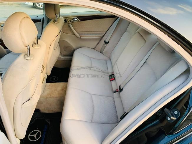 .mercedes c220. casa
