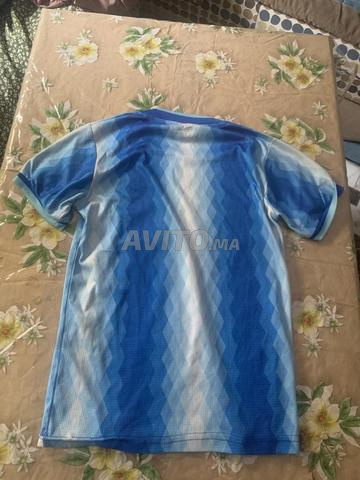 T-shirt de l'équipe Ittihad saison 2024/2025 taille 14 - 2