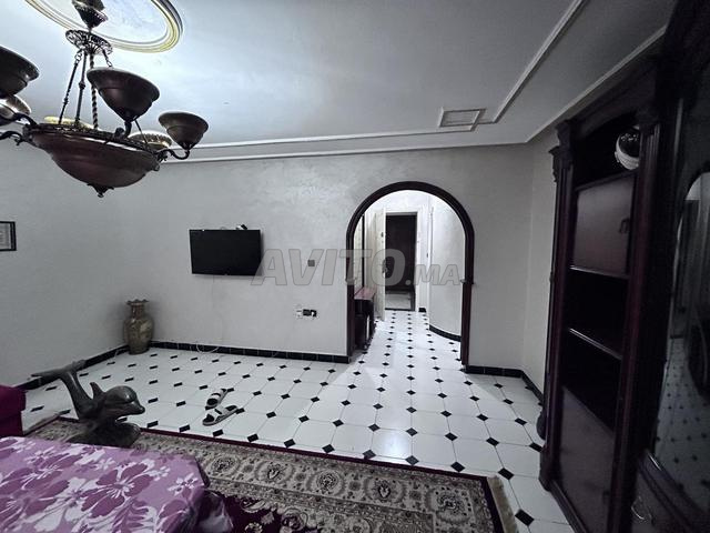 شقة على شاطئ البحر