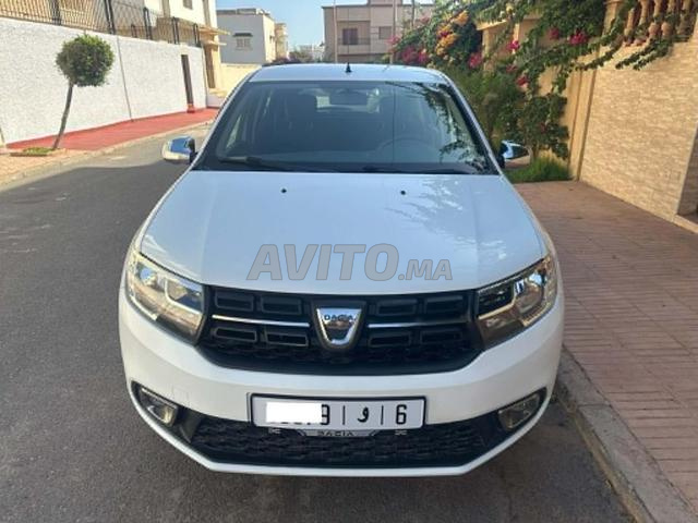 داسيا سانديرو ديزل يدوية 2018 في سلا