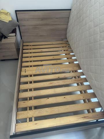 Je mets en vente lit pour chambre à coucher - 2