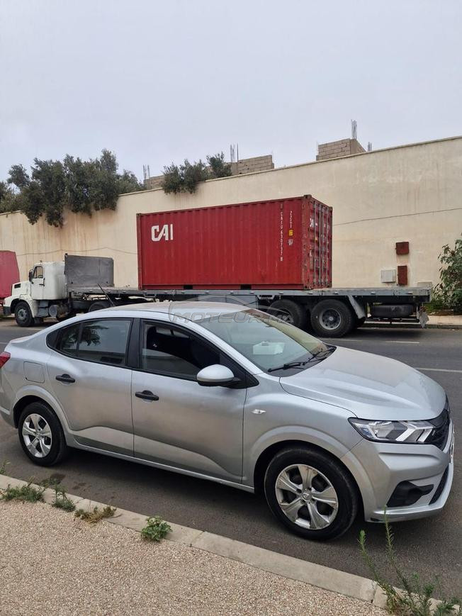 Dacia Logan Essence Automatique 2022 à Agadir