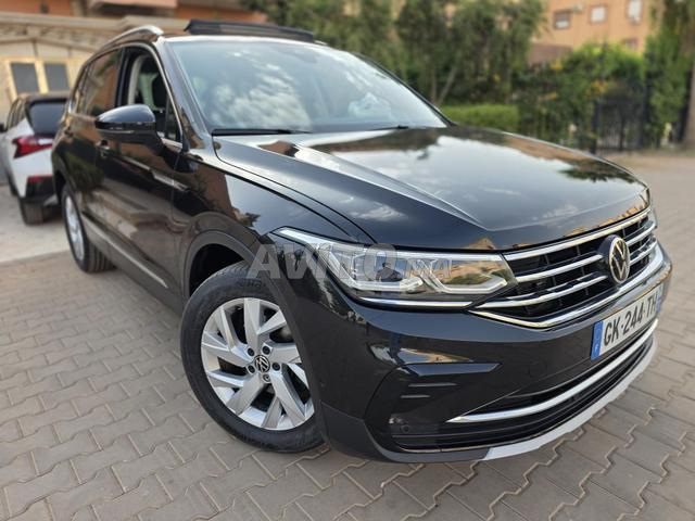 Volkswagen Tiguan - 2