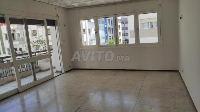 Appartement 5P 125m2 usage Bureau - 2