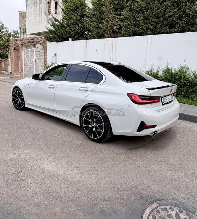 BMW série 318 d pack sport 