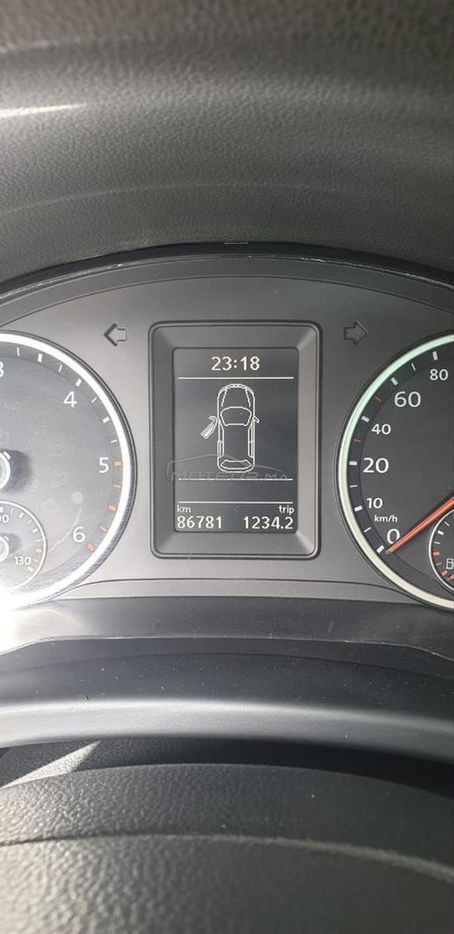 voiture encore neuve. 