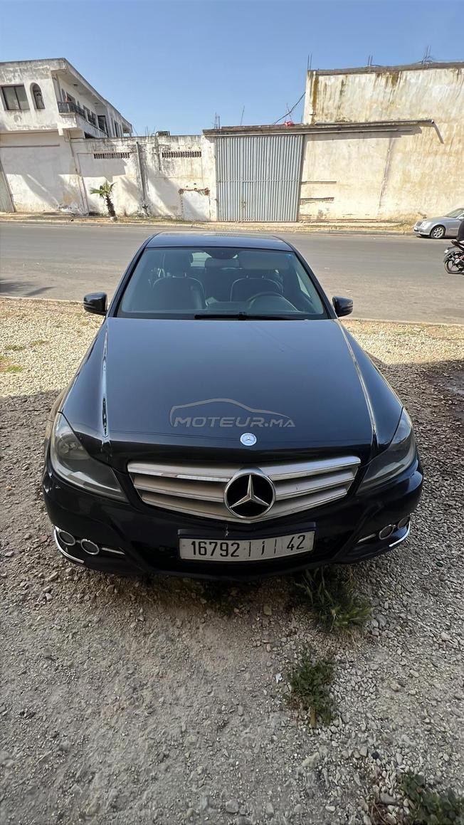 Mercedes 220 c 