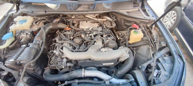 ​Touareg 2011 V6 TDI très bon état