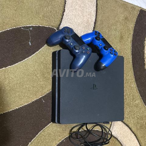 Ps4 Slim en très bon état 500 Go (France)