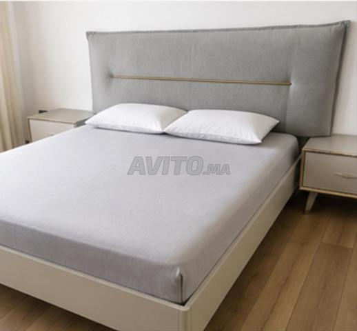 Lit moderne 160 × 200 cm 2 tables de chevet - 2