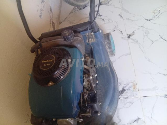 طنجرة غاز بحالة جيدة، ثمن 1400 درهم - 2