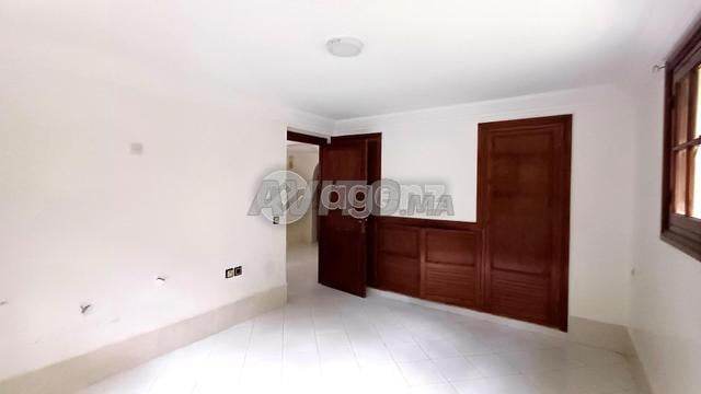 MHD-MHD-1183 - فيلا للبيع في حي الشمس - 2