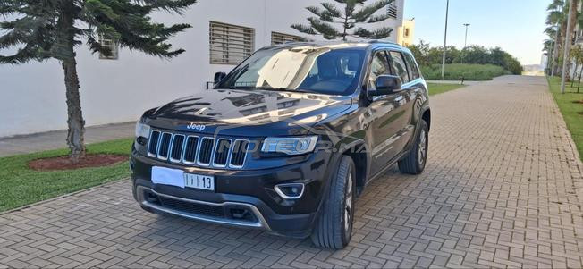 Jeep Grand Cherokee Essence Automatique 2016