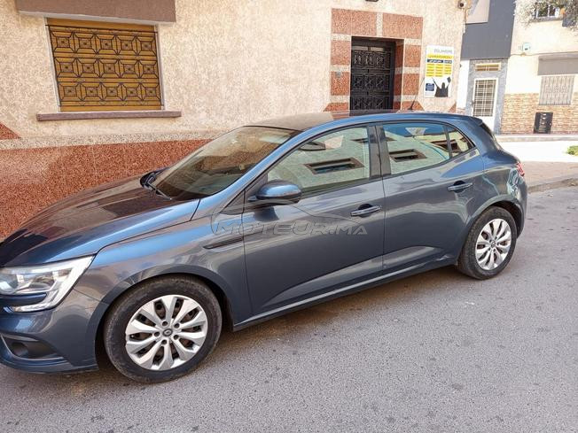 voiture en très bonne état rien a réparer 