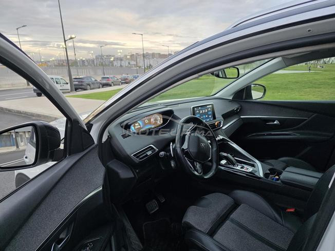 Peugeot 3008 Diesel Automatique 2019 à Tanger