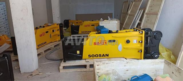 مطرقة هيدروليكية SOOSAN SB 121 BOX 2500 كجم - 2