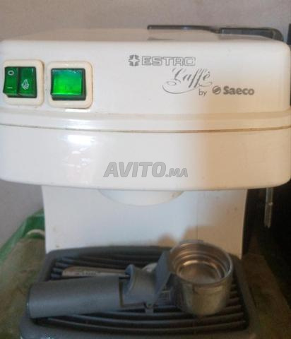 Machine à café de marque italienne Saeco - 2