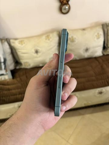 iPhone 16 128Go 88% batterie - 2