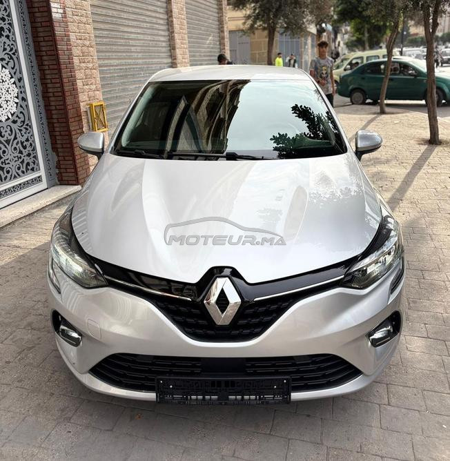 clio5 automatique à vendre 